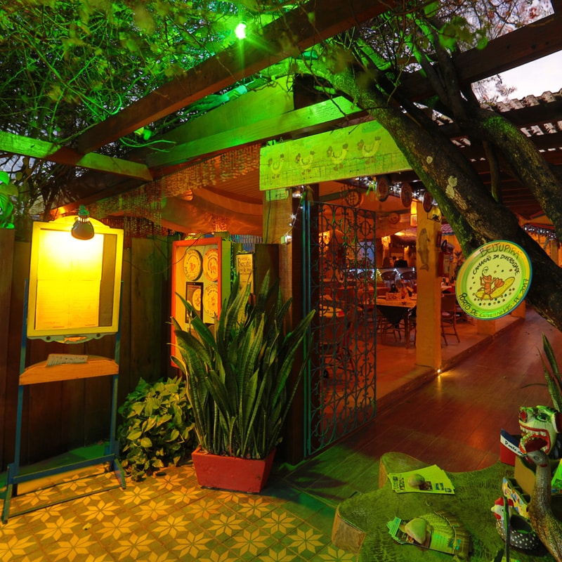 Ideal para um jantar romântico com pratos deliciosos, o Beijupirá Porto de Galinhas