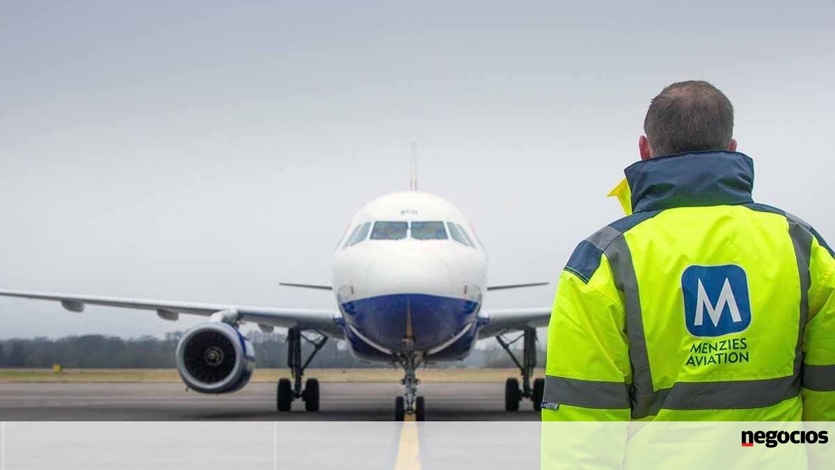 Voos atrasados nos aeroportos. Primeira greve da Menzies já faz estragos