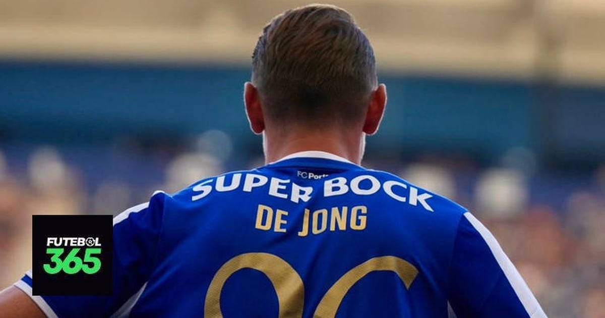 FC Porto revela plantel com vitória e surpresa de Luuk de Jong