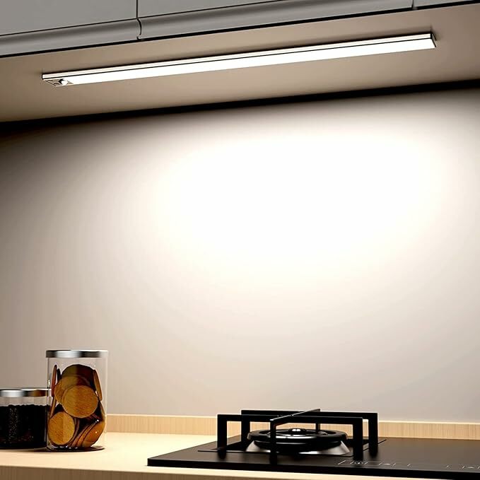 Luz de armário com sensor de movimento 6500 K