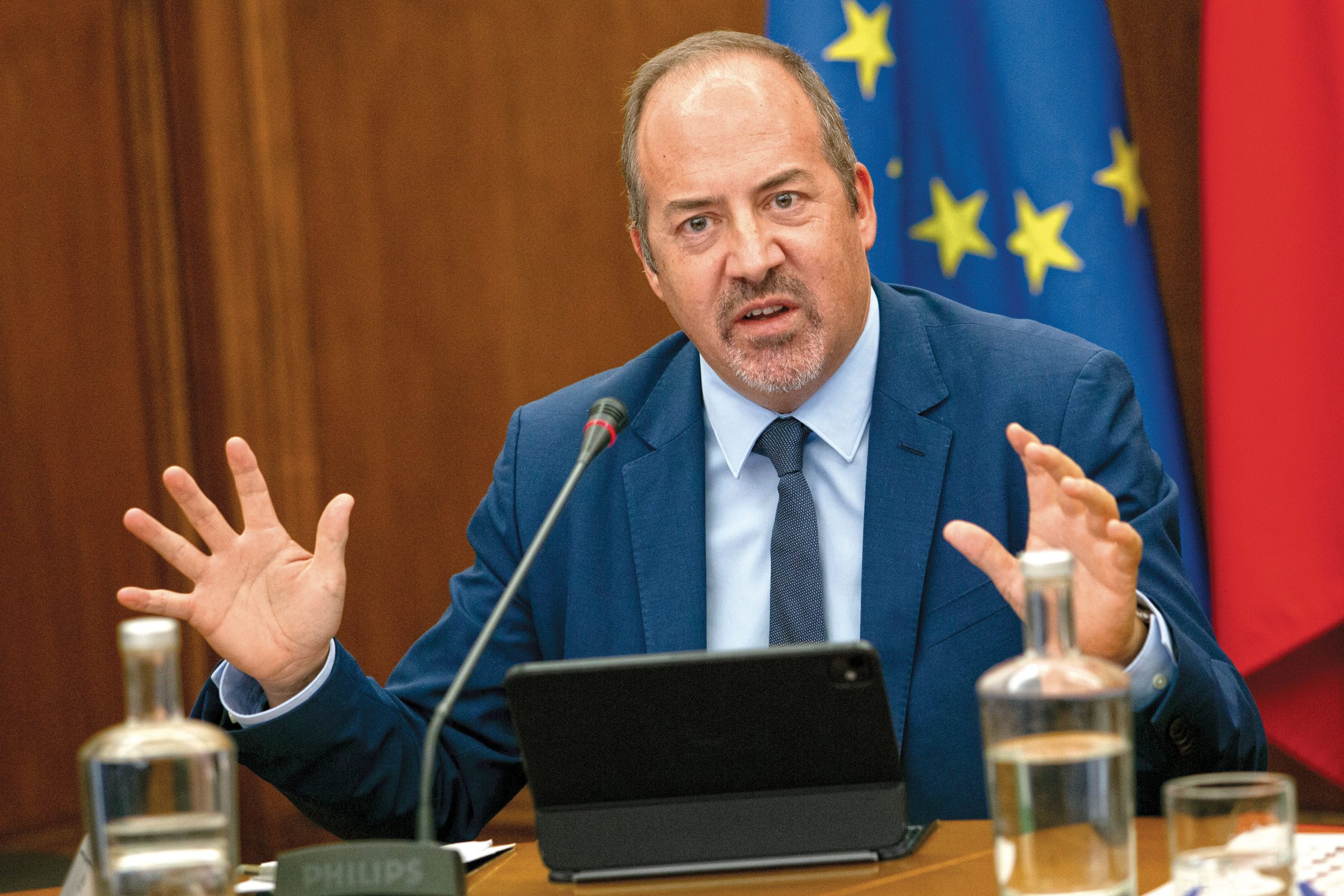 Banco de Portugal. Aperta-se o cerco a Centeno