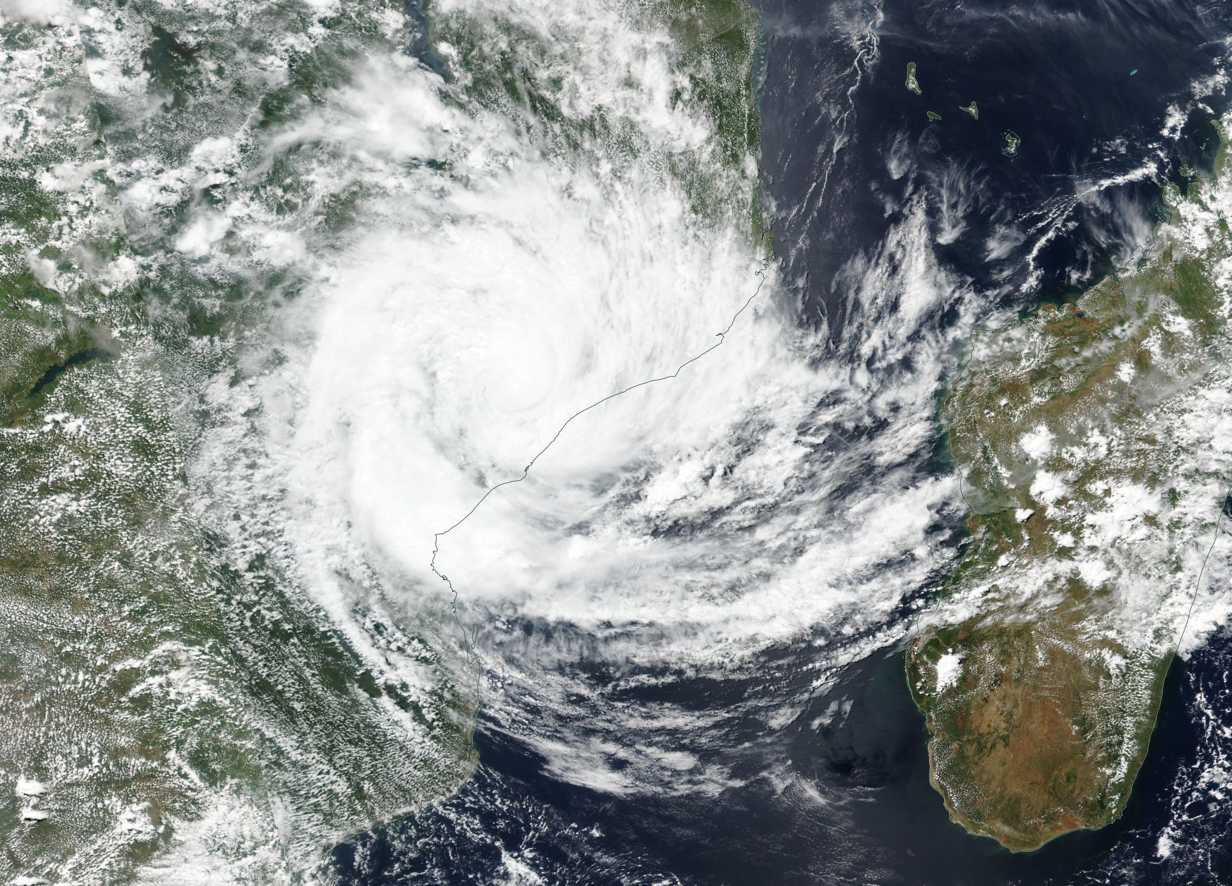 Ciclone Tropical Gabrielle pode afetar Portugal a partir de 27 de setembro