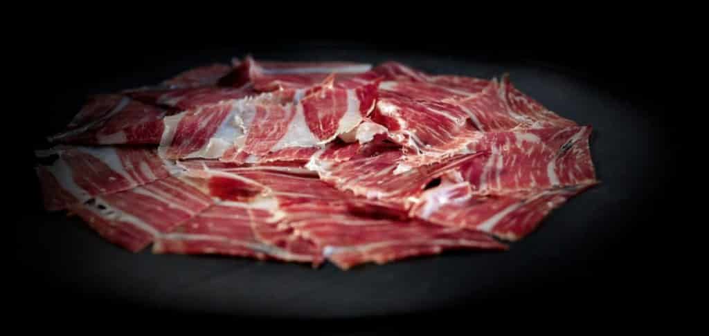 Foto de jámon do Ramos Boqueria, no mercado de Barcelona