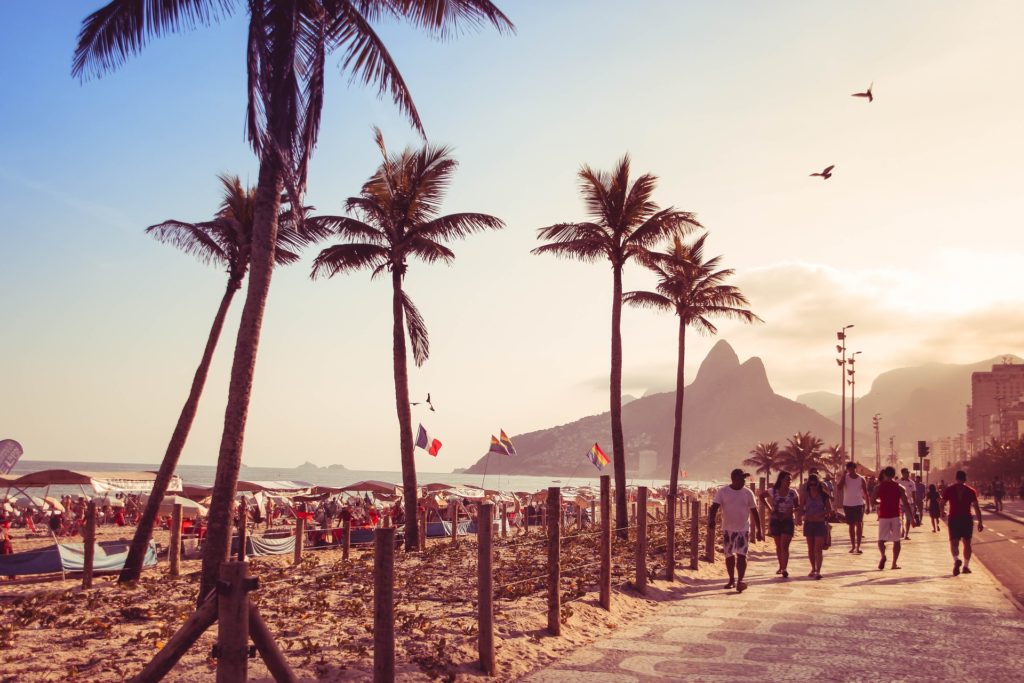 praia de ipanema no rio de janeiro