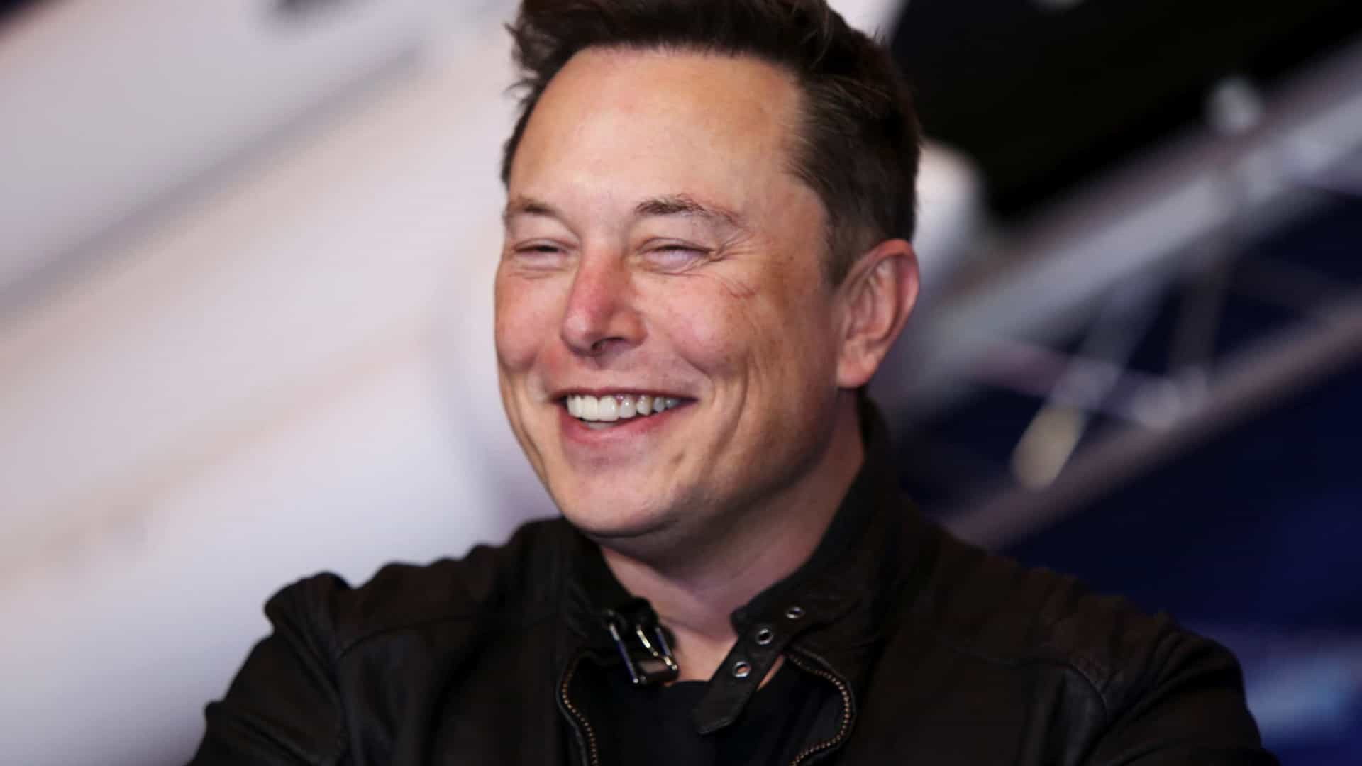 Os 10 mais ricos do mundo em setembro: Elon Musk lidera pelo 16.º mês